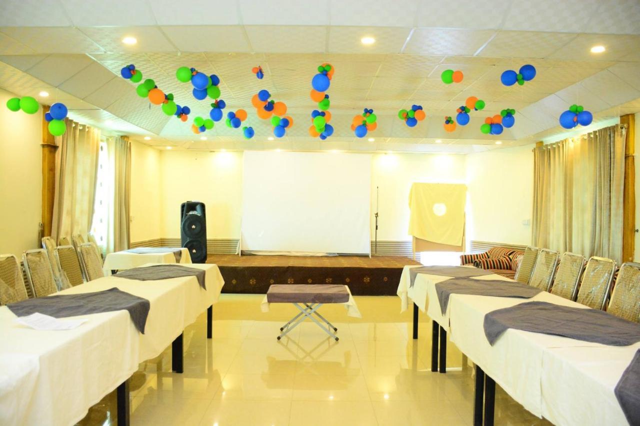 Hotel Move-N-Pick Murree Exterior foto