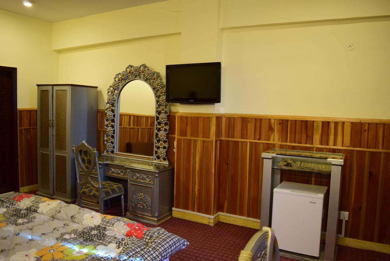 Hotel Move-N-Pick Murree Exterior foto